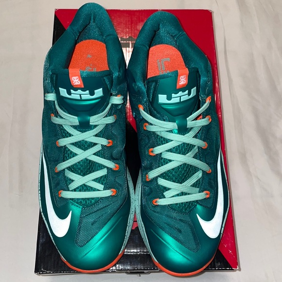 Men’s Nike Air Max Lebron XI Low sneakers mystic green - Picture 2 of 6